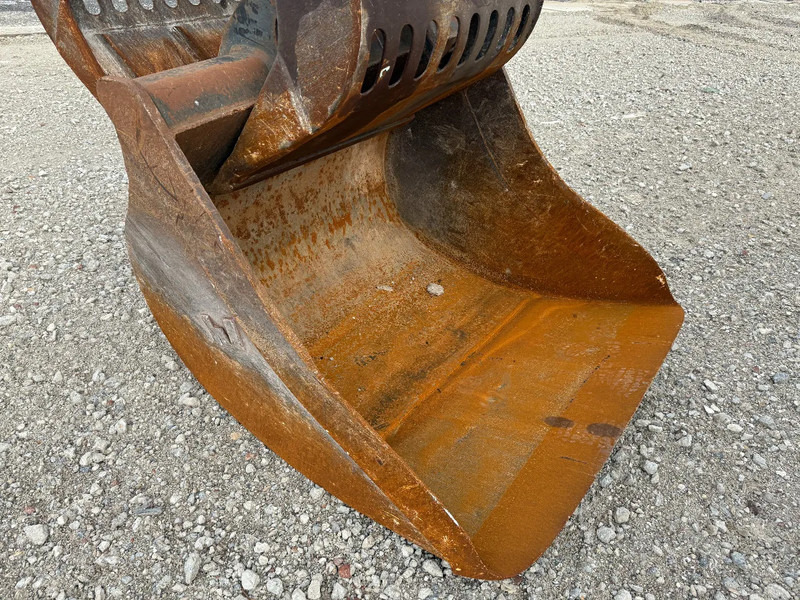 Kettenbagger JCB 220 XL 4F WITH BUCKET, SORTING GRAB WITH ROTATOR + €5000,-: das Bild 8 Kettenbagger JCB 220 XL 4F WITH BUCKET, SORTING GRAB WITH ROTATOR + €5000,-: das Bild 8