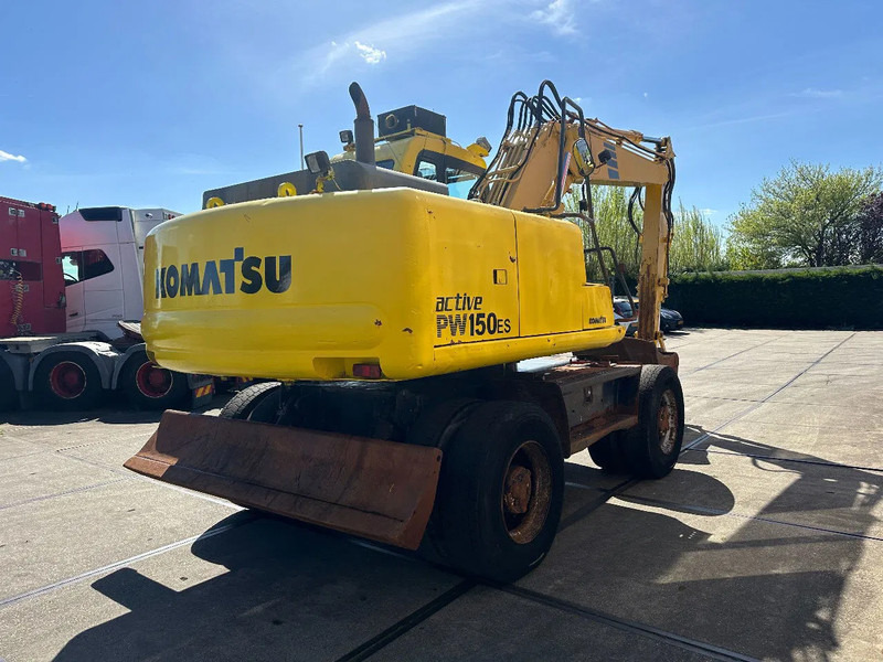 Komatsu PW150ES-6K CE - Mobilbagger: das Bild 5 Komatsu PW150ES-6K CE - Mobilbagger: das Bild 5