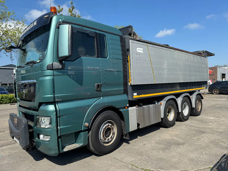 MAN TGX 35.440 8X4 VAKO BANDLOSSER - LKW: das Bild 1 MAN TGX 35.440 8X4 VAKO BANDLOSSER - LKW: das Bild 1