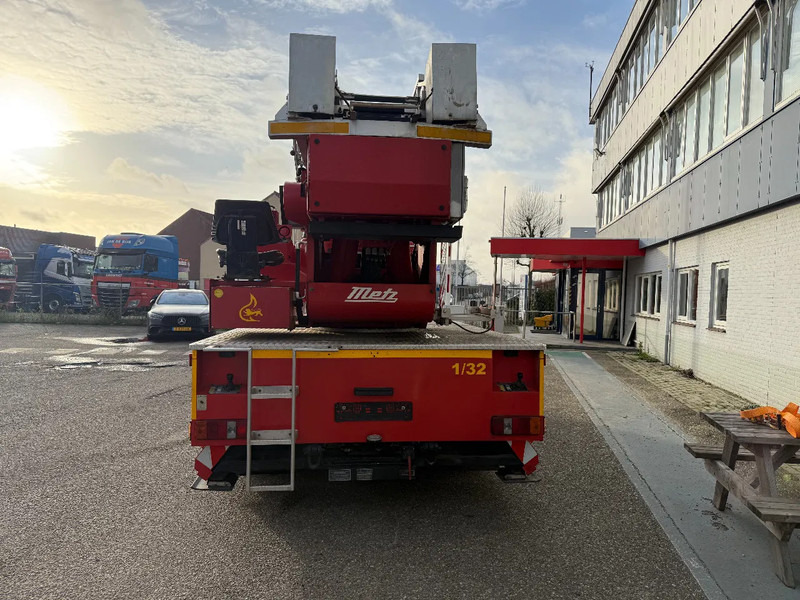 Mercedes-Benz 1124F + METZ DLK 18-12 LIFT + MAN-BASKET - LKW: das Bild 5 Mercedes-Benz 1124F + METZ DLK 18-12 LIFT + MAN-BASKET - LKW: das Bild 5