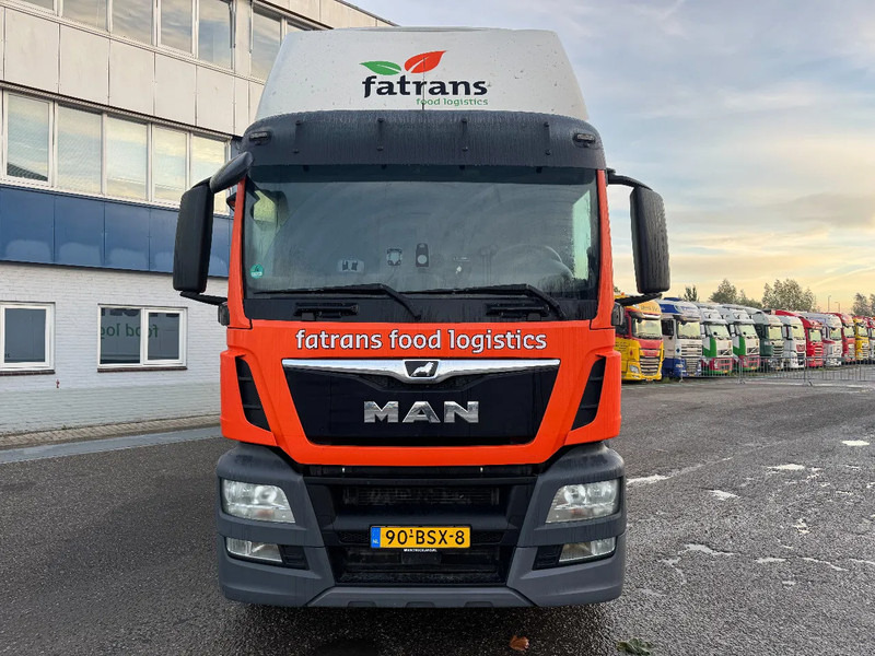 MAN TGS 6X2 STEERING AXLE THERMO KING T 1000R TÜV MOT TILL 05-26 - Kühlkoffer LKW: das Bild 2 MAN TGS 6X2 STEERING AXLE THERMO KING T 1000R TÜV MOT TILL 05-26 - Kühlkoffer LKW: das Bild 2