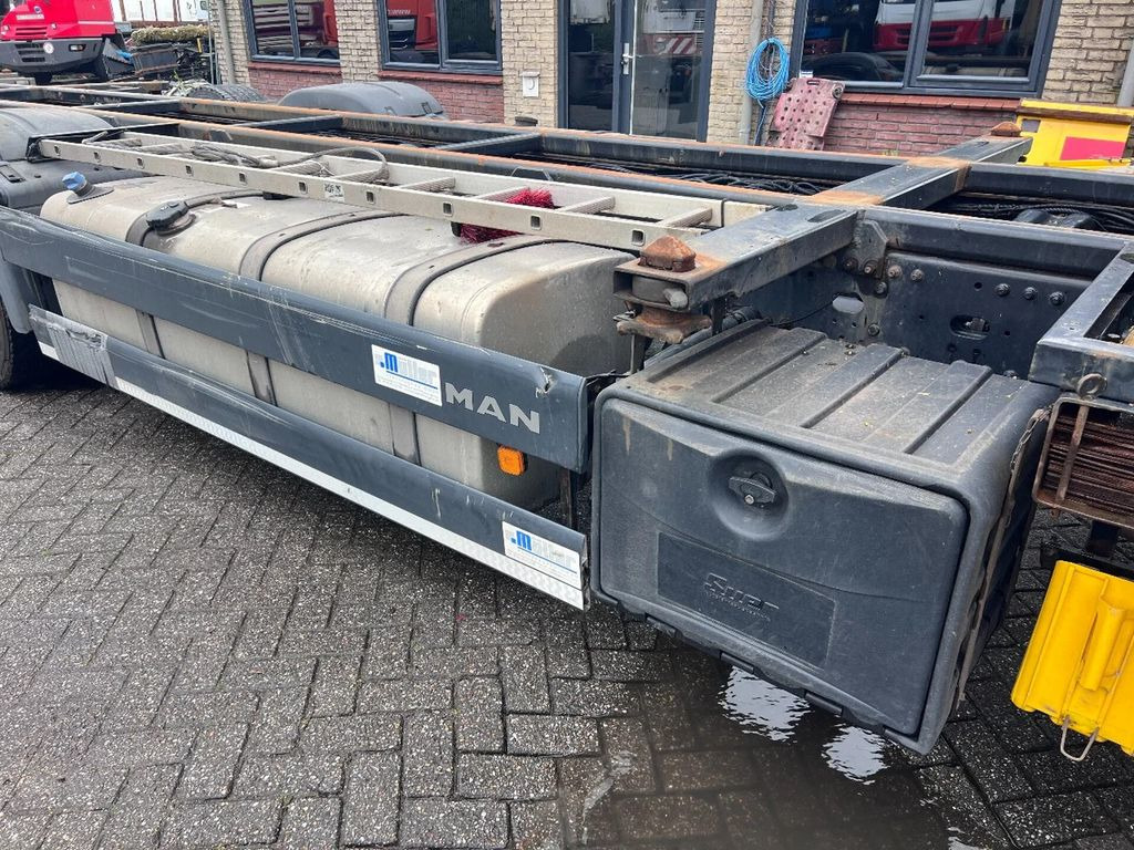 Containerwagen/ Wechselfahrgestell LKW MAN TGX 26.440 XLX 6X2 EURO 5 - BDF CHASSIS + RETARD: das Bild 7