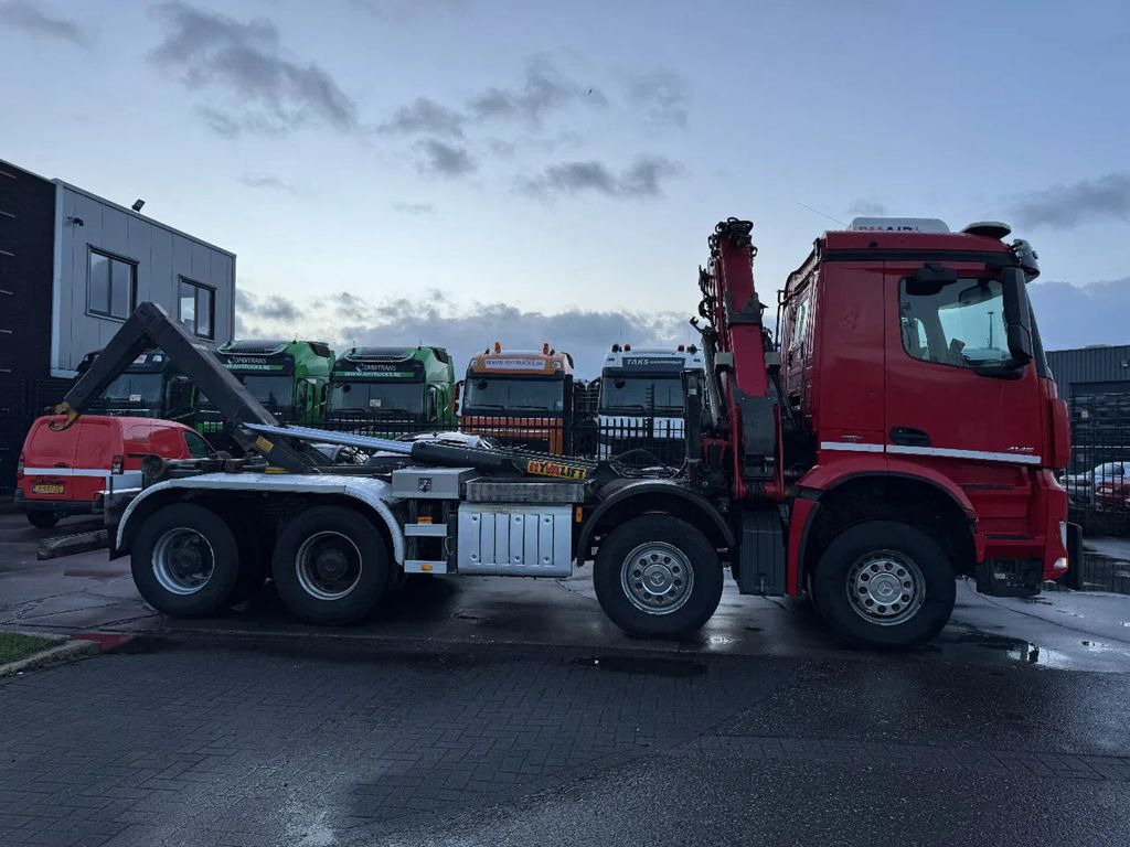 Mercedes-Benz Arocs 4145 8X4 - HMF 2243-Z2 CRANE + REMOTE + HY - Abrollkipper, Autokran: das Bild 4 Mercedes-Benz Arocs 4145 8X4 - HMF 2243-Z2 CRANE + REMOTE + HY - Abrollkipper, Autokran: das Bild 4