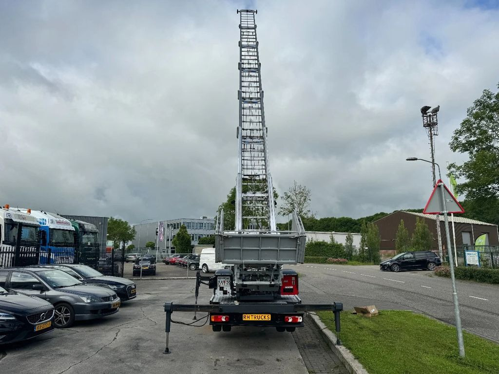 Nissan CABSTAR 35.13 EURO 6 + LIFT 25 METER + REMOTE CO - LKW mit Arbeitsbühne: das Bild 4 Nissan CABSTAR 35.13 EURO 6 + LIFT 25 METER + REMOTE CO - LKW mit Arbeitsbühne: das Bild 4