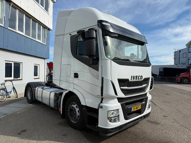 Iveco Stralis 440.42 Iveco AS440STX/P Hi-Way Stralis - Sattelzugmaschine: das Bild 1 Iveco Stralis 440.42 Iveco AS440STX/P Hi-Way Stralis - Sattelzugmaschine: das Bild 1