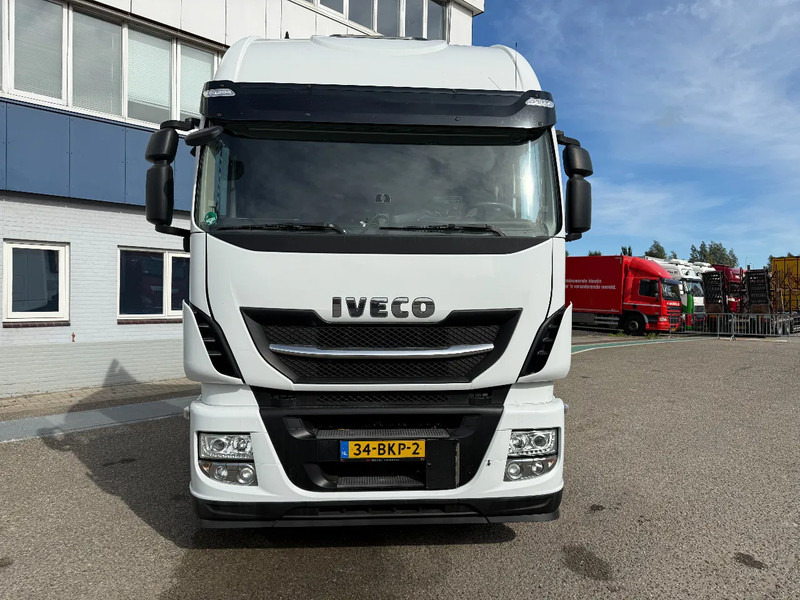 Iveco Stralis 440.42 Iveco AS440STX/P Hi-Way Stralis - Sattelzugmaschine: das Bild 2 Iveco Stralis 440.42 Iveco AS440STX/P Hi-Way Stralis - Sattelzugmaschine: das Bild 2