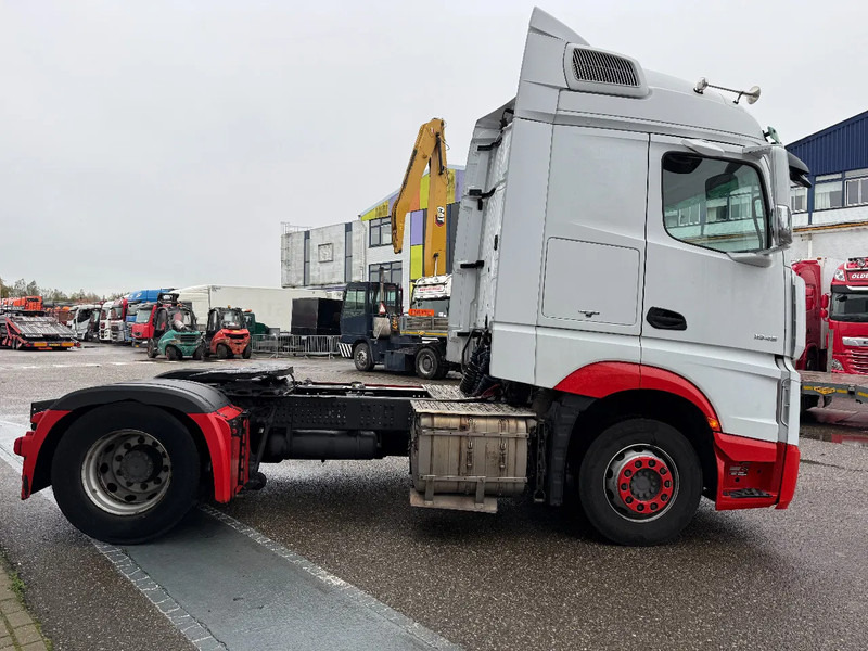 Mercedes-Benz Actros 1945 4X2 EURO 6 - NL TRUCK 1st OWNER (1845) - Sattelzugmaschine: das Bild 4 Mercedes-Benz Actros 1945 4X2 EURO 6 - NL TRUCK 1st OWNER (1845) - Sattelzugmaschine: das Bild 4