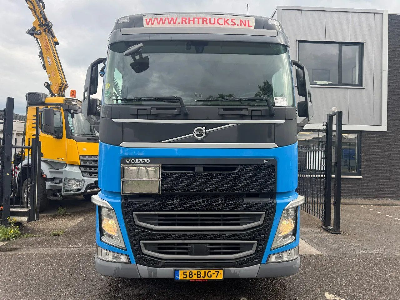 Volvo FH 420 4X2 ADR EURO 6 ALCOA - Sattelzugmaschine: das Bild 2 Volvo FH 420 4X2 ADR EURO 6 ALCOA - Sattelzugmaschine: das Bild 2
