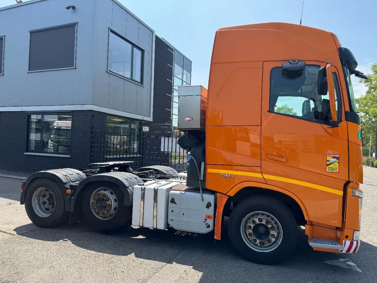 Volvo FH 460 6X2 EURO 6 RETARDER - Sattelzugmaschine: das Bild 4 Volvo FH 460 6X2 EURO 6 RETARDER - Sattelzugmaschine: das Bild 4