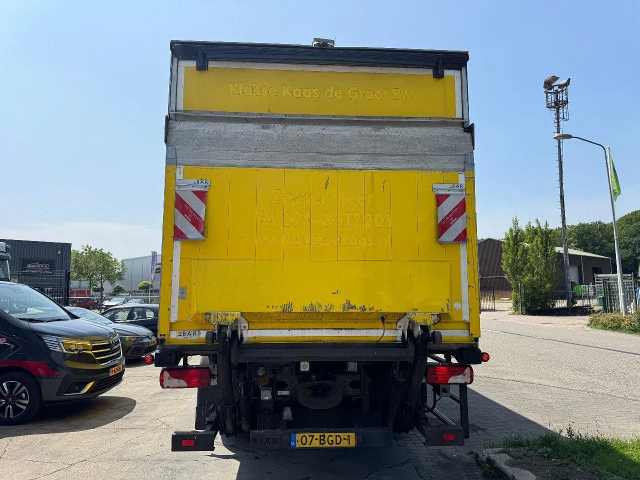 Scania P380 6X2 - EURO 5 + MITSUBISHI COOLING + BÄR LIF - Kühlkoffer LKW: das Bild 5 Scania P380 6X2 - EURO 5 + MITSUBISHI COOLING + BÄR LIF - Kühlkoffer LKW: das Bild 5