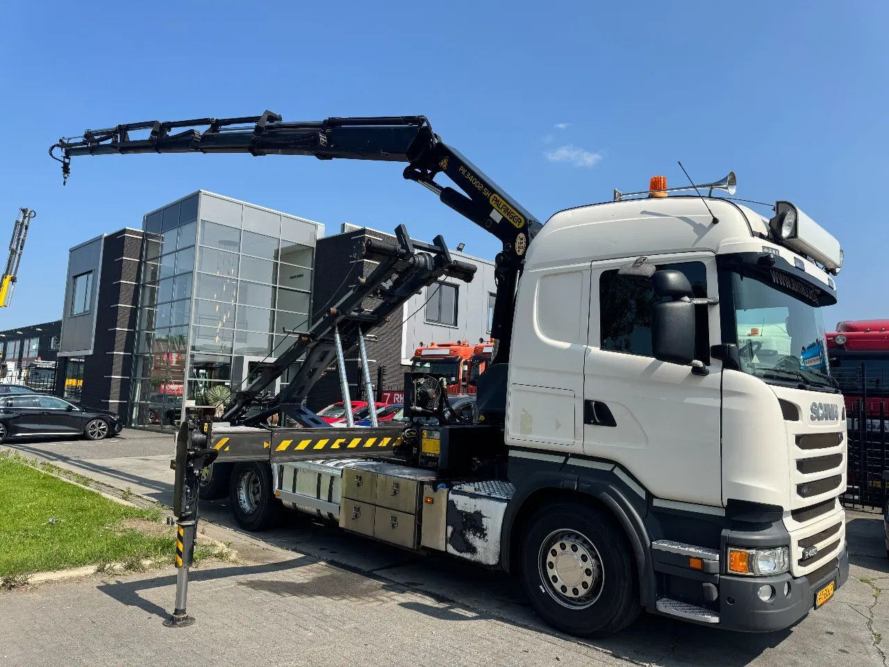 Scania R450 6X2 - EURO 6 + PALFINGER PK 32002-SH + REMO - Abrollkipper, Autokran: das Bild 3 Scania R450 6X2 - EURO 6 + PALFINGER PK 32002-SH + REMO - Abrollkipper, Autokran: das Bild 3