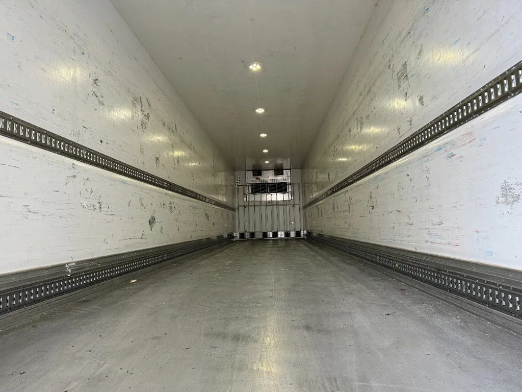 Kühlkoffer Auflieger TECNOKAR  CARRIER VECTOR 1550 3X SAF AXLE: das Bild 10