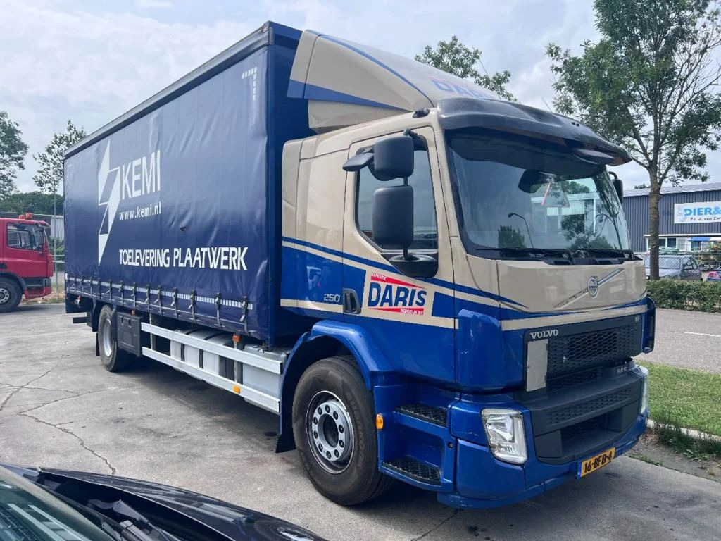 Volvo FE 250 4X2 EURO 6 - 19 TON + DHOLLANDIA - Koffer LKW: das Bild 3 Volvo FE 250 4X2 EURO 6 - 19 TON + DHOLLANDIA - Koffer LKW: das Bild 3