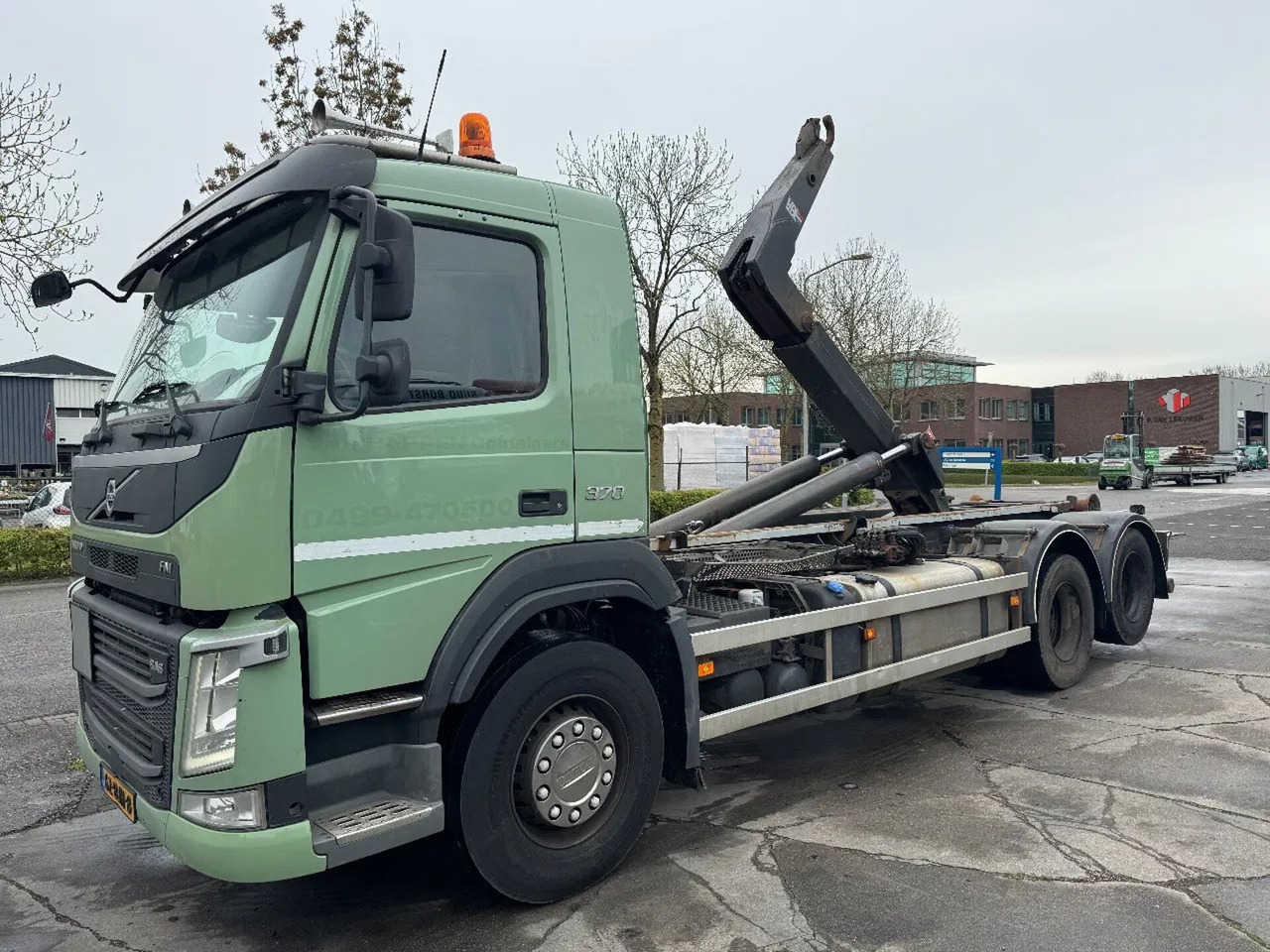 Volvo FM 370 6X2 EURO 6 VDL 21T HOOK - Abrollkipper: das Bild 1 Volvo FM 370 6X2 EURO 6 VDL 21T HOOK - Abrollkipper: das Bild 1