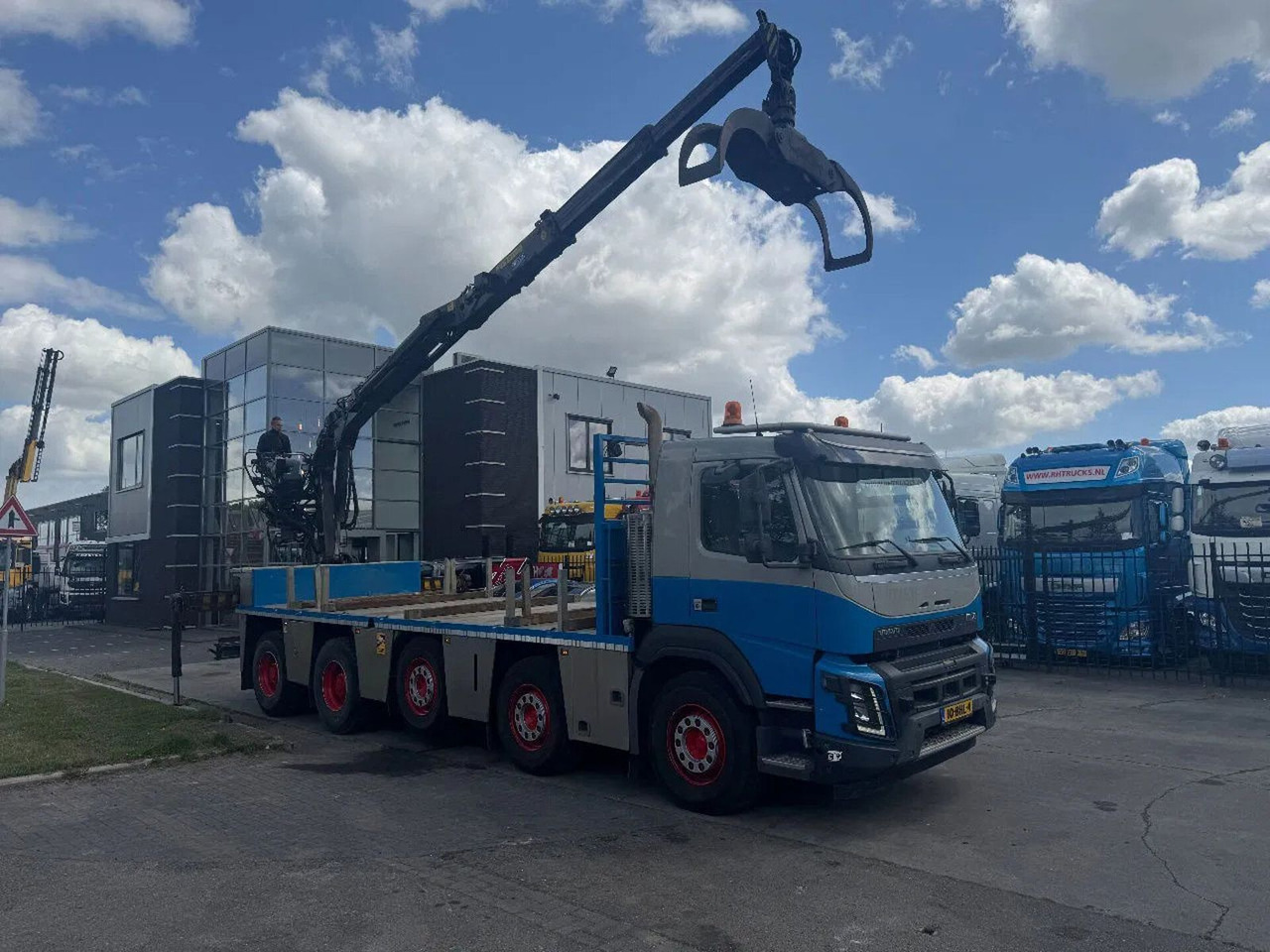 Volvo FMX 460 10X4 HIAB J2640ZT + HULTDINS GRIJPER HUB - Autokran: das Bild 1 Volvo FMX 460 10X4 HIAB J2640ZT + HULTDINS GRIJPER HUB - Autokran: das Bild 1