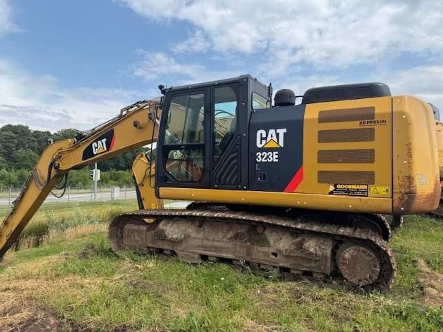 CAT 323 E - Kettenbagger: das Bild 2 CAT 323 E - Kettenbagger: das Bild 2