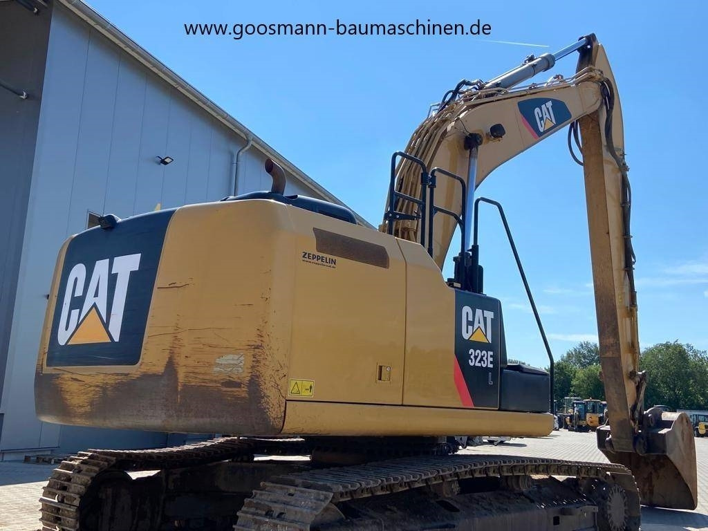 CAT 323 EL - Kettenbagger: das Bild 4 CAT 323 EL - Kettenbagger: das Bild 4