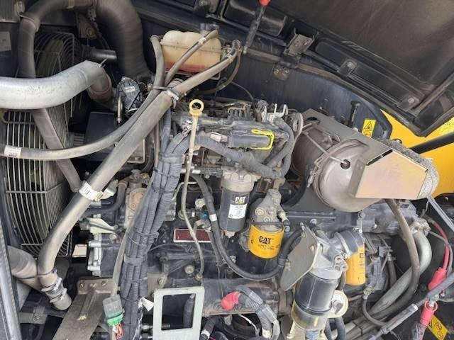 Teleskopradlader CAT TH 414 4x4, Klima: das Bild 15 Teleskopradlader CAT TH 414 4x4, Klima: das Bild 15