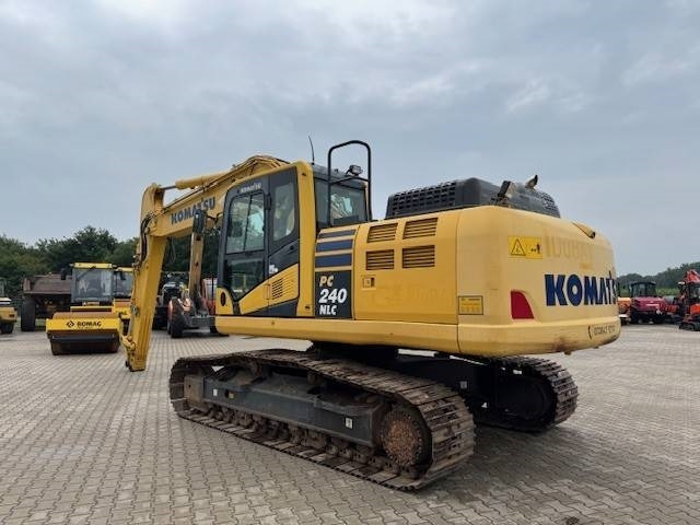Komatsu PC 240 NLC-11 - Kettenbagger: das Bild 1 Komatsu PC 240 NLC-11 - Kettenbagger: das Bild 1