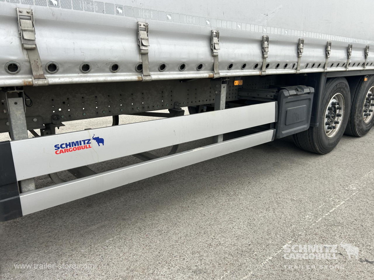 SCHMITZ Curtainsider Standard - Planenauflieger: das Bild 5 SCHMITZ Curtainsider Standard - Planenauflieger: das Bild 5
