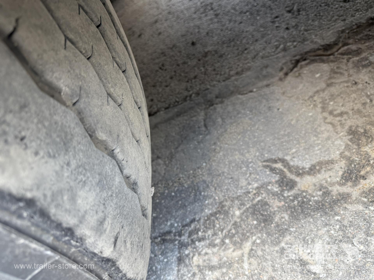 SCHWARZMUELLER Curtainsider Standard - Planenauflieger: das Bild 4 SCHWARZMUELLER Curtainsider Standard - Planenauflieger: das Bild 4