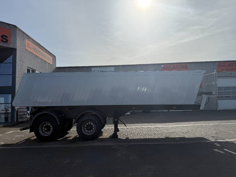 KEL-BERG 2-axle Tipper/Kipper/Tiptrailer 24 m³ - Kipper Auflieger: das Bild 4 KEL-BERG 2-axle Tipper/Kipper/Tiptrailer 24 m³ - Kipper Auflieger: das Bild 4