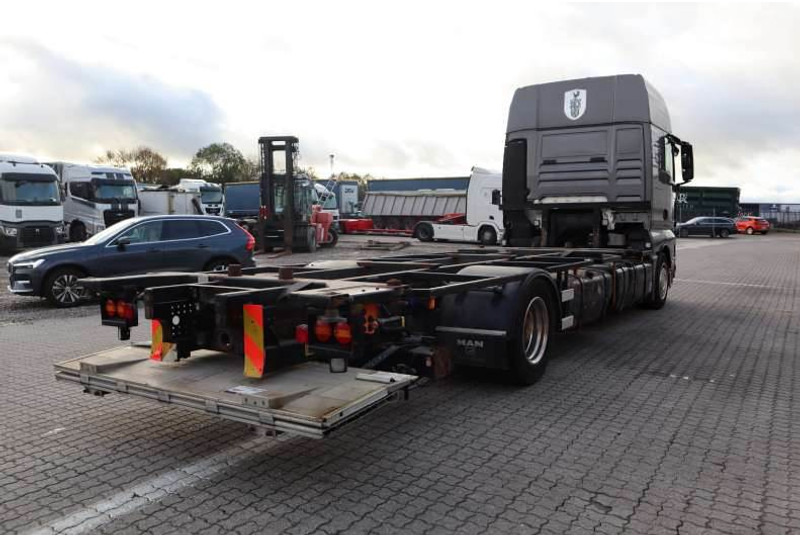 MAN TGX 18.480 Eftermonteret partikelfilter - Containerwagen/ Wechselfahrgestell LKW: das Bild 4 MAN TGX 18.480 Eftermonteret partikelfilter - Containerwagen/ Wechselfahrgestell LKW: das Bild 4