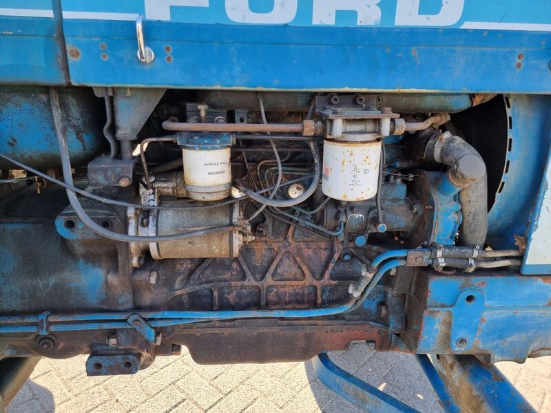 Traktor Ford 5610: das Bild 14 Traktor Ford 5610: das Bild 14