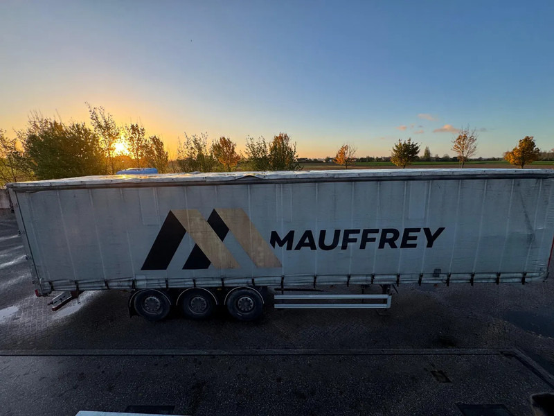 Fruehauf DISC - Planenauflieger: das Bild 4 Fruehauf DISC - Planenauflieger: das Bild 4