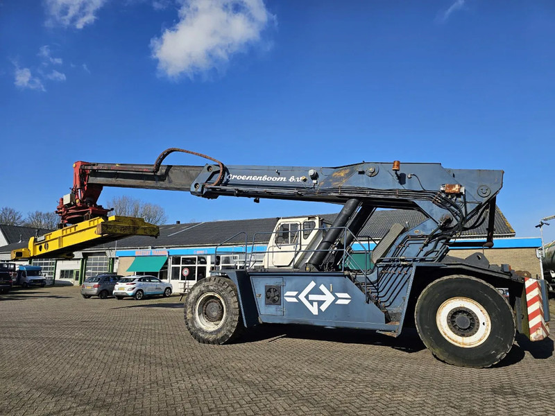 Hyco Reachstacker - Reach stacker: das Bild 2 Hyco Reachstacker - Reach stacker: das Bild 2