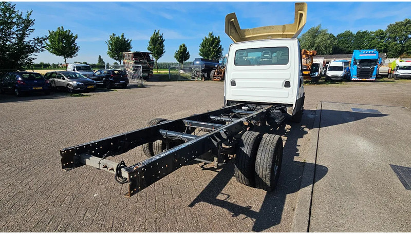 Iveco Daily IS70CI2BA - Fahrgestell LKW: das Bild 5 Iveco Daily IS70CI2BA - Fahrgestell LKW: das Bild 5