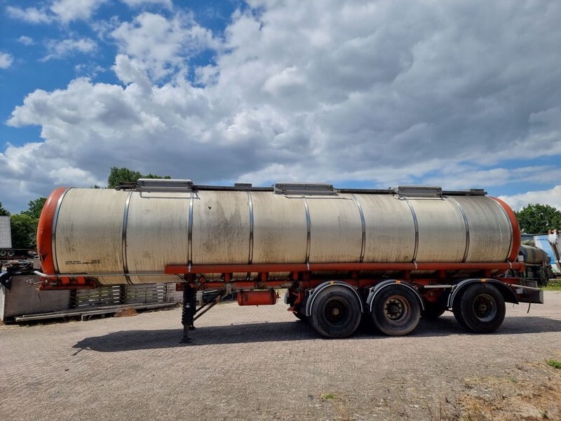 LAG Chemical - INOX - RVS - 30 m3 - 3 Comp. - Tankauflieger: das Bild 1 LAG Chemical - INOX - RVS - 30 m3 - 3 Comp. - Tankauflieger: das Bild 1