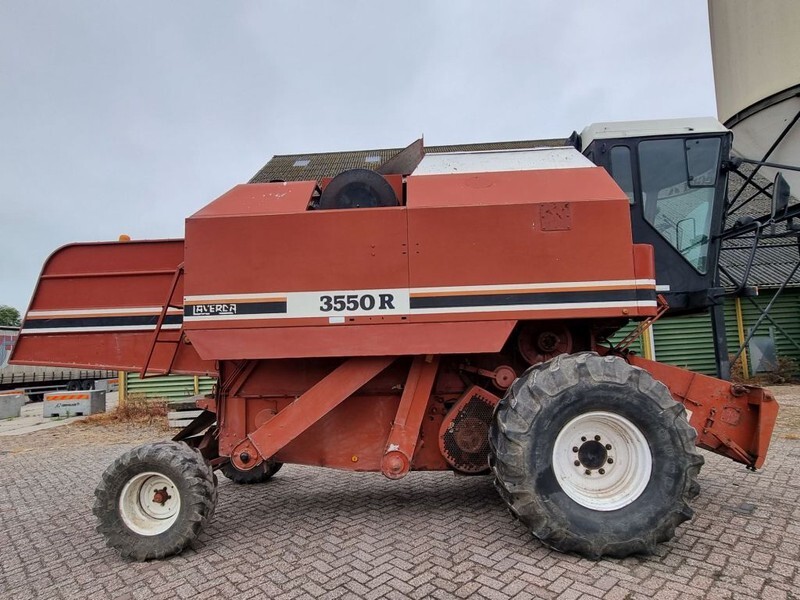 Laverda 3550 R - Mähdrescher: das Bild 4 Laverda 3550 R - Mähdrescher: das Bild 4