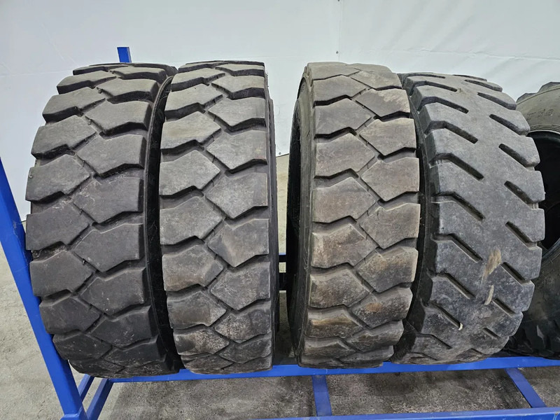 Reifen für Flurförderzeug Michelin 10.00-20 NHS: das Bild 1