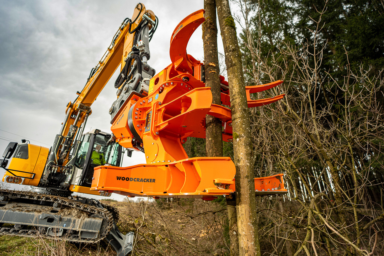WESTTECH Woodcracker CL 350 - Anbauteil für Kettenbagger: das Bild 1 WESTTECH Woodcracker CL 350 - Anbauteil für Kettenbagger: das Bild 1
