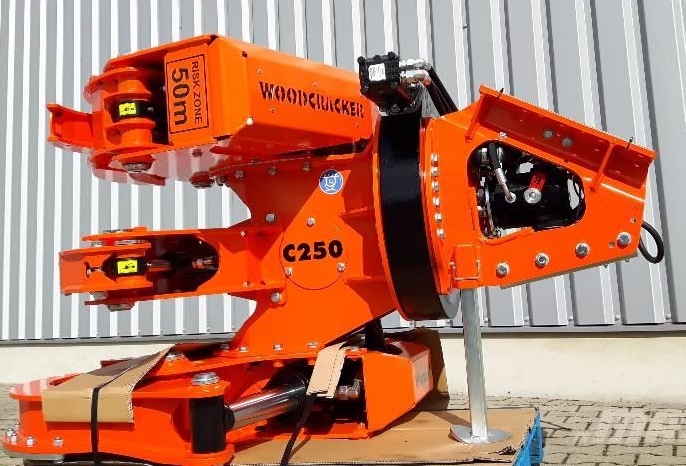 Westtech Woodcracker CL 250 - Anbauteil für Bagger: das Bild 2 Westtech Woodcracker CL 250 - Anbauteil für Bagger: das Bild 2