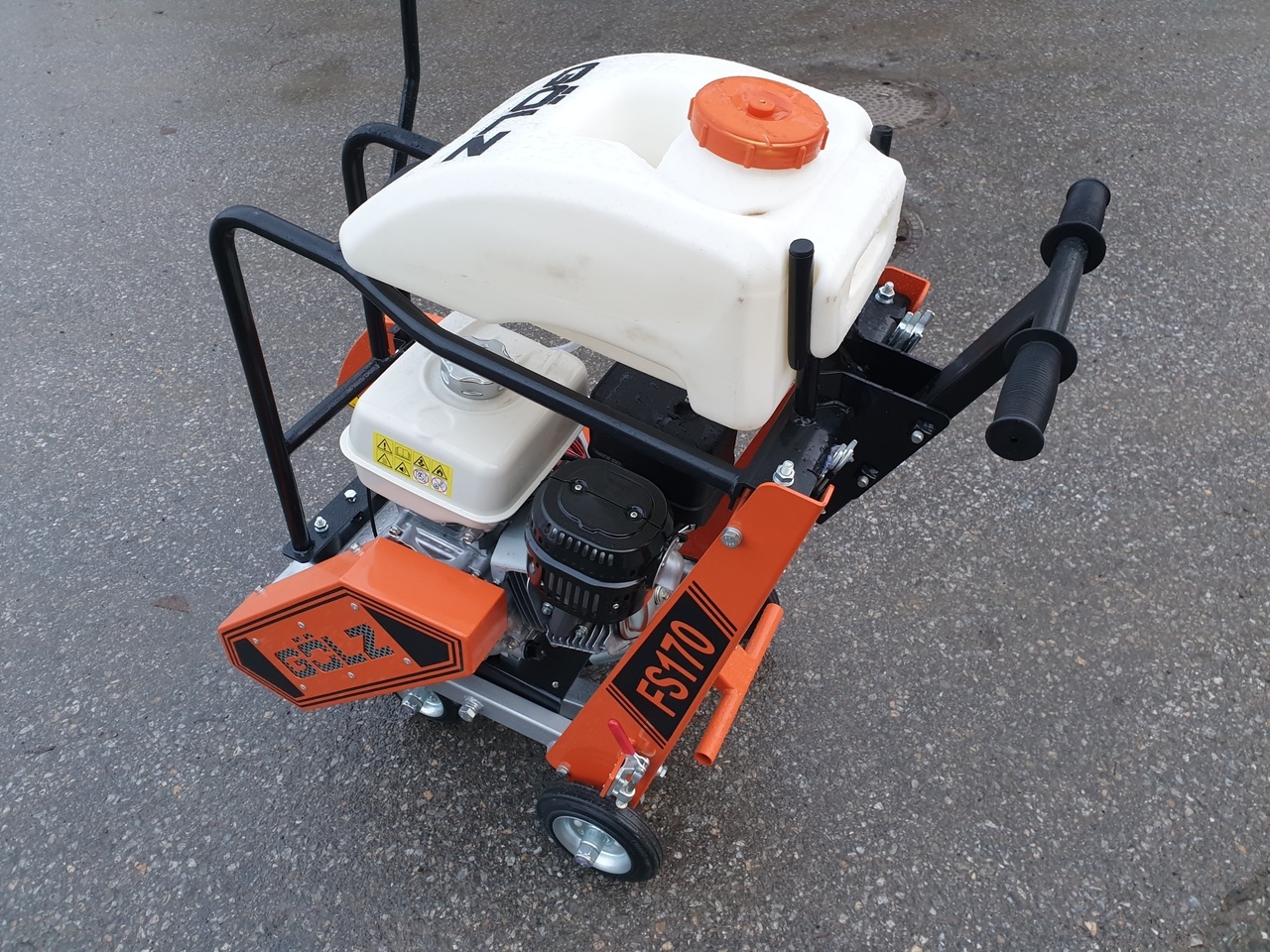 Gölz FS 170 - Baumaschine: das Bild 1 Gölz FS 170 - Baumaschine: das Bild 1