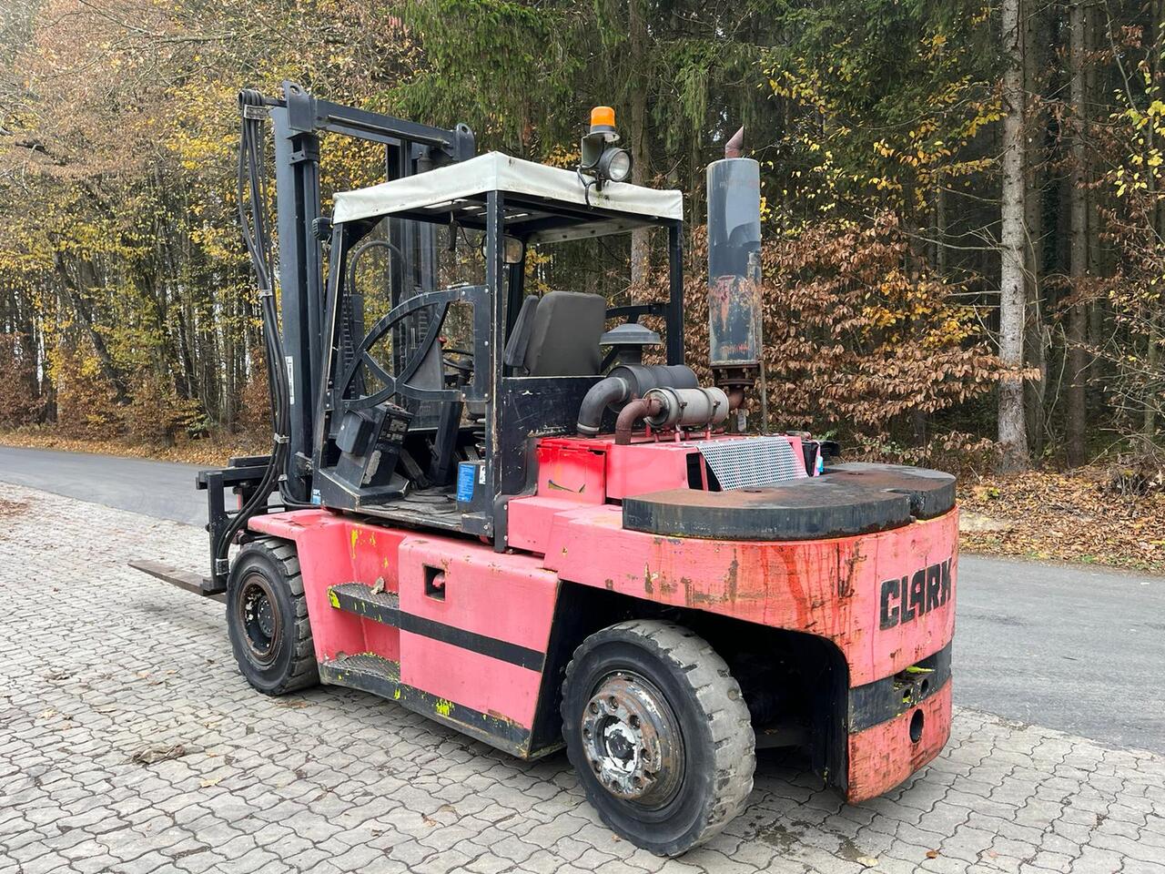 CLARK DPL 60 - Gabelstapler: das Bild 5 CLARK DPL 60 - Gabelstapler: das Bild 5