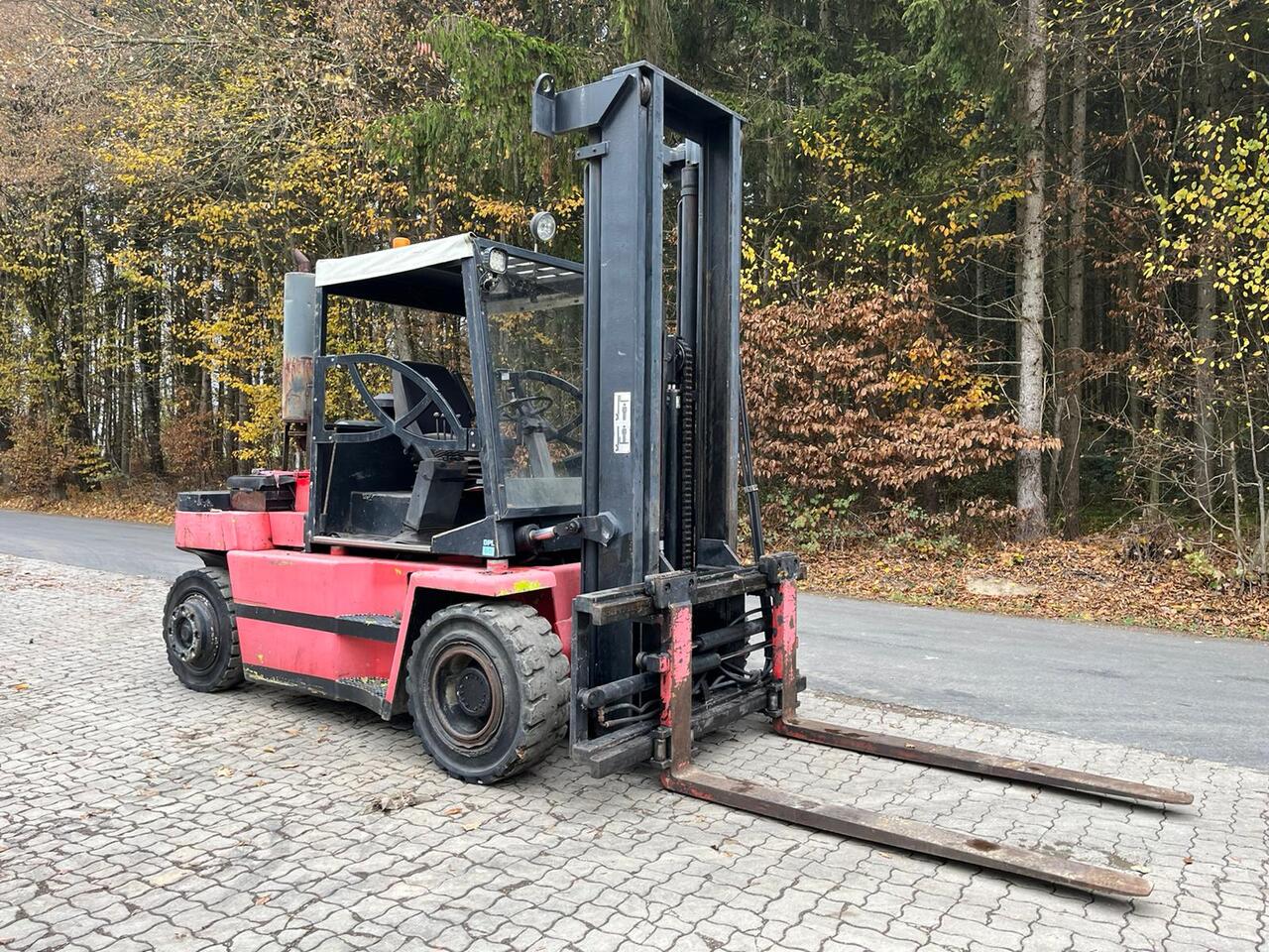 CLARK DPL 60 - Gabelstapler: das Bild 4 CLARK DPL 60 - Gabelstapler: das Bild 4