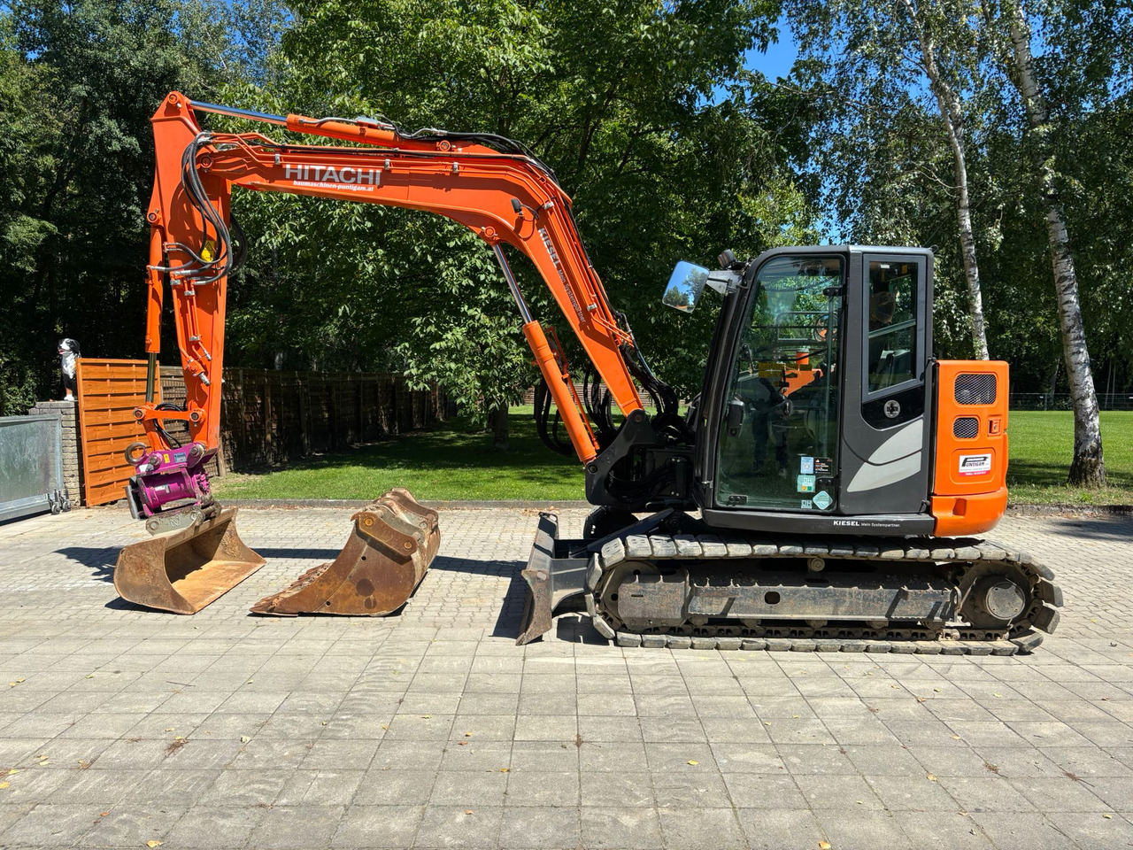 HITACHI ZX 85 USB-6 - Minibagger: das Bild 1 HITACHI ZX 85 USB-6 - Minibagger: das Bild 1