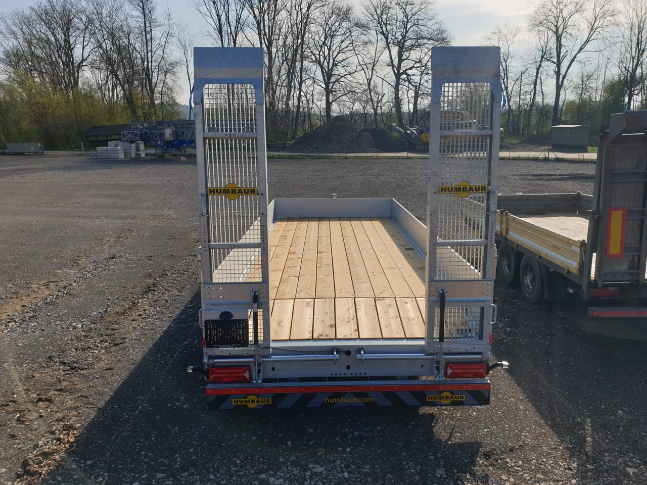 HUMBAUR HBTZ 146224 BS - Tieflader Auflieger: das Bild 5 HUMBAUR HBTZ 146224 BS - Tieflader Auflieger: das Bild 5