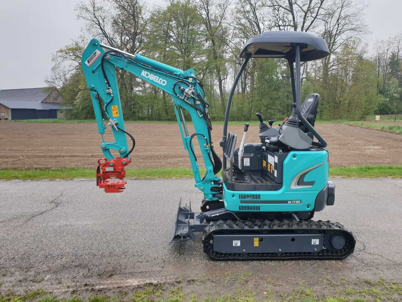KOBELCO SK 17 SR-3E - Minibagger: das Bild 1 KOBELCO SK 17 SR-3E - Minibagger: das Bild 1