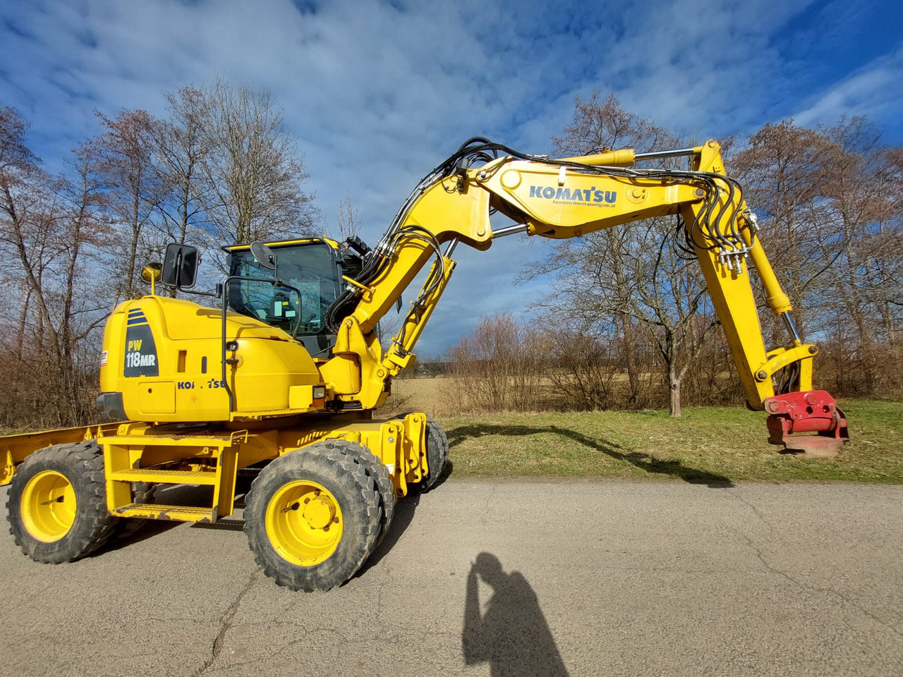 KOMATSU PW 118 MR-8 - Mobilbagger: das Bild 1 KOMATSU PW 118 MR-8 - Mobilbagger: das Bild 1
