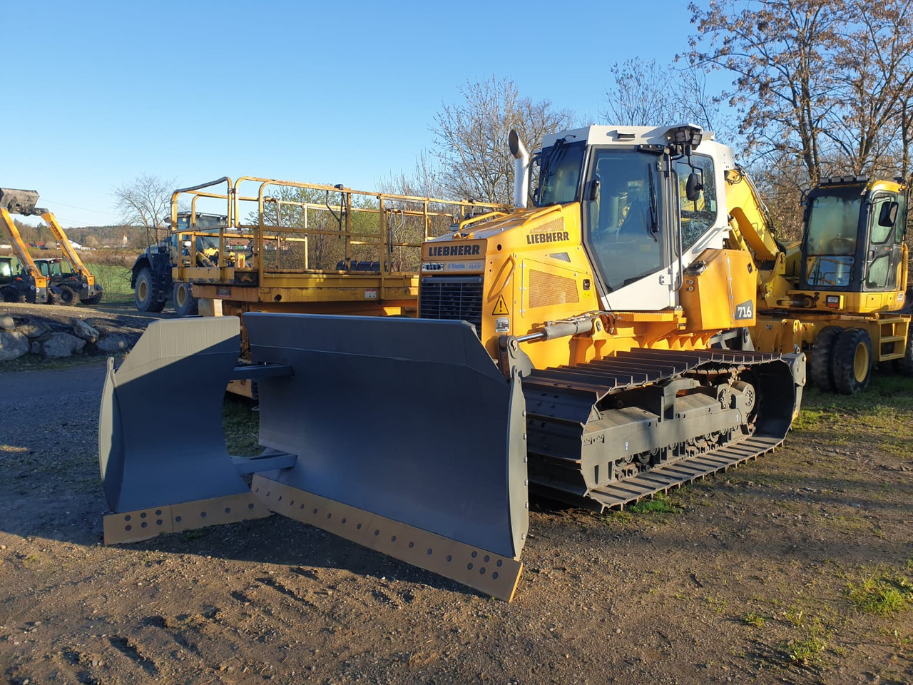 LIEBHERR PR 716 05 LGP - Bulldozer: das Bild 4 LIEBHERR PR 716 05 LGP - Bulldozer: das Bild 4