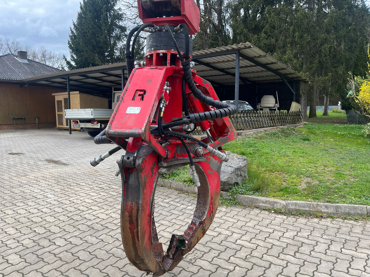 Rozzi RM 400 - Greifer für Bagger: das Bild 3 Rozzi RM 400 - Greifer für Bagger: das Bild 3
