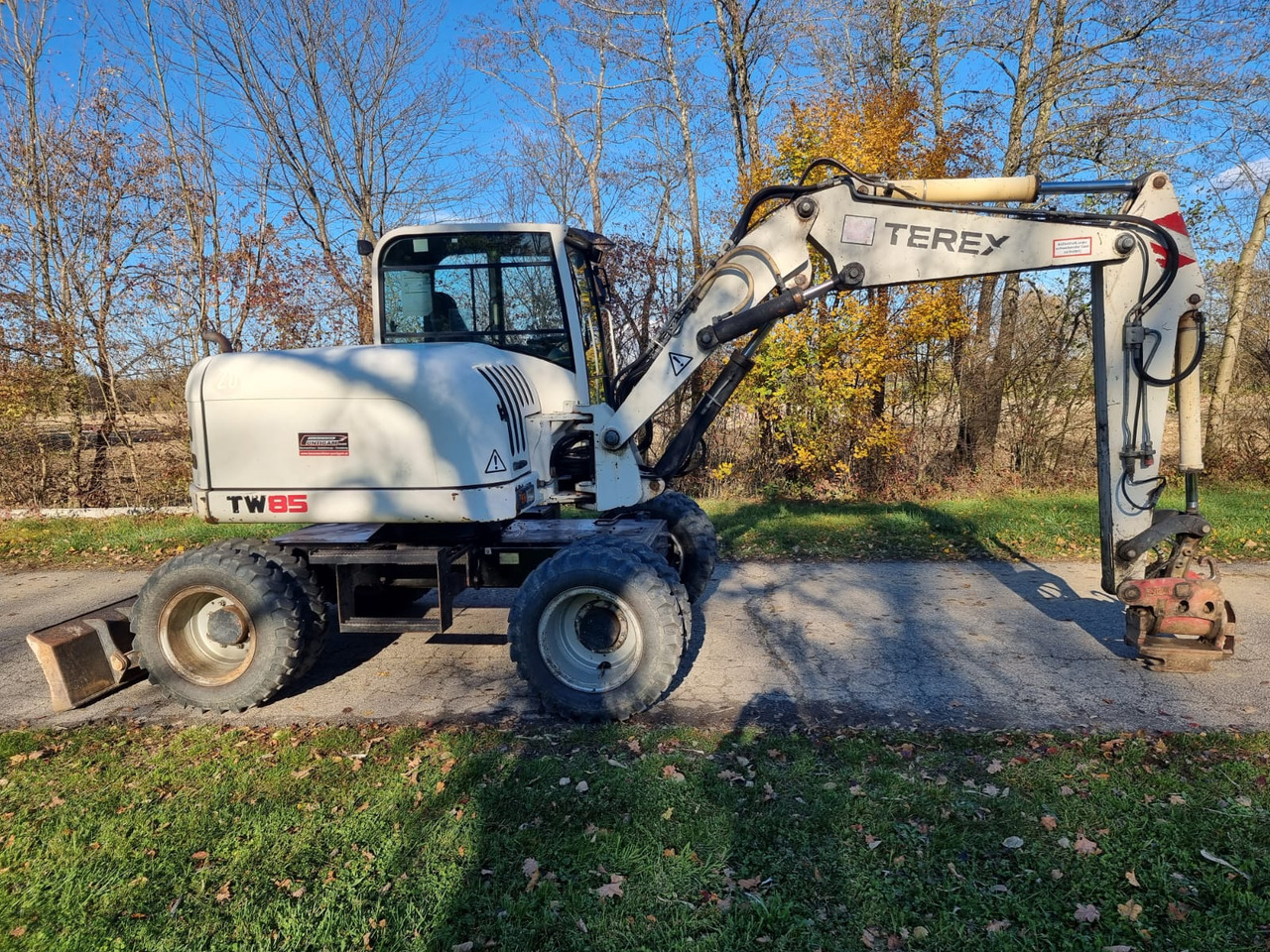 TEREX TW 85 - Mobilbagger: das Bild 2 TEREX TW 85 - Mobilbagger: das Bild 2