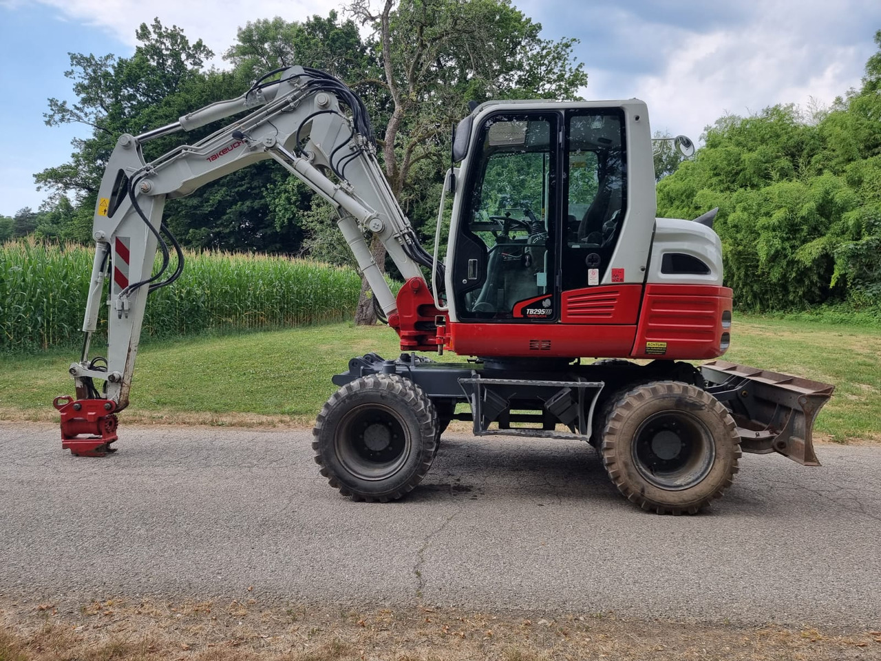Takeuchi TB 295 W - Mobilbagger: das Bild 1 Takeuchi TB 295 W - Mobilbagger: das Bild 1