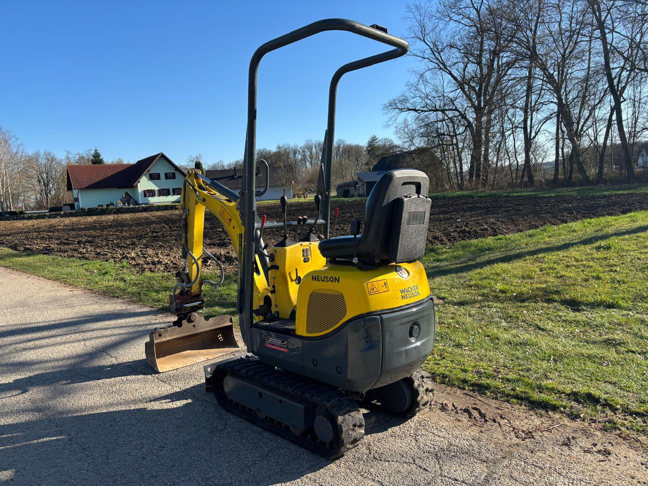 Minibagger WACKER Neuson 803: das Bild 6