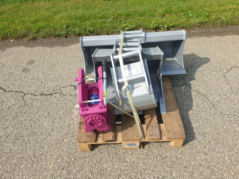 Winkelbauer Winkelbauer bucket package for 1.5t mini excavator - Baggerschaufel für Minibagger: das Bild 3 Winkelbauer Winkelbauer bucket package for 1.5t mini excavator - Baggerschaufel für Minibagger: das Bild 3