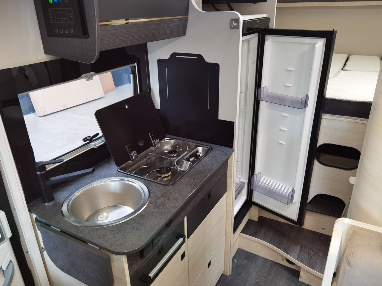 Teilintegriertes Wohnmobil Chausson 627 GA TITANIUM -PREMIUM /EINZELBETTEN & HUBBETT: das Bild 16 Teilintegriertes Wohnmobil Chausson 627 GA TITANIUM -PREMIUM /EINZELBETTEN & HUBBETT: das Bild 16